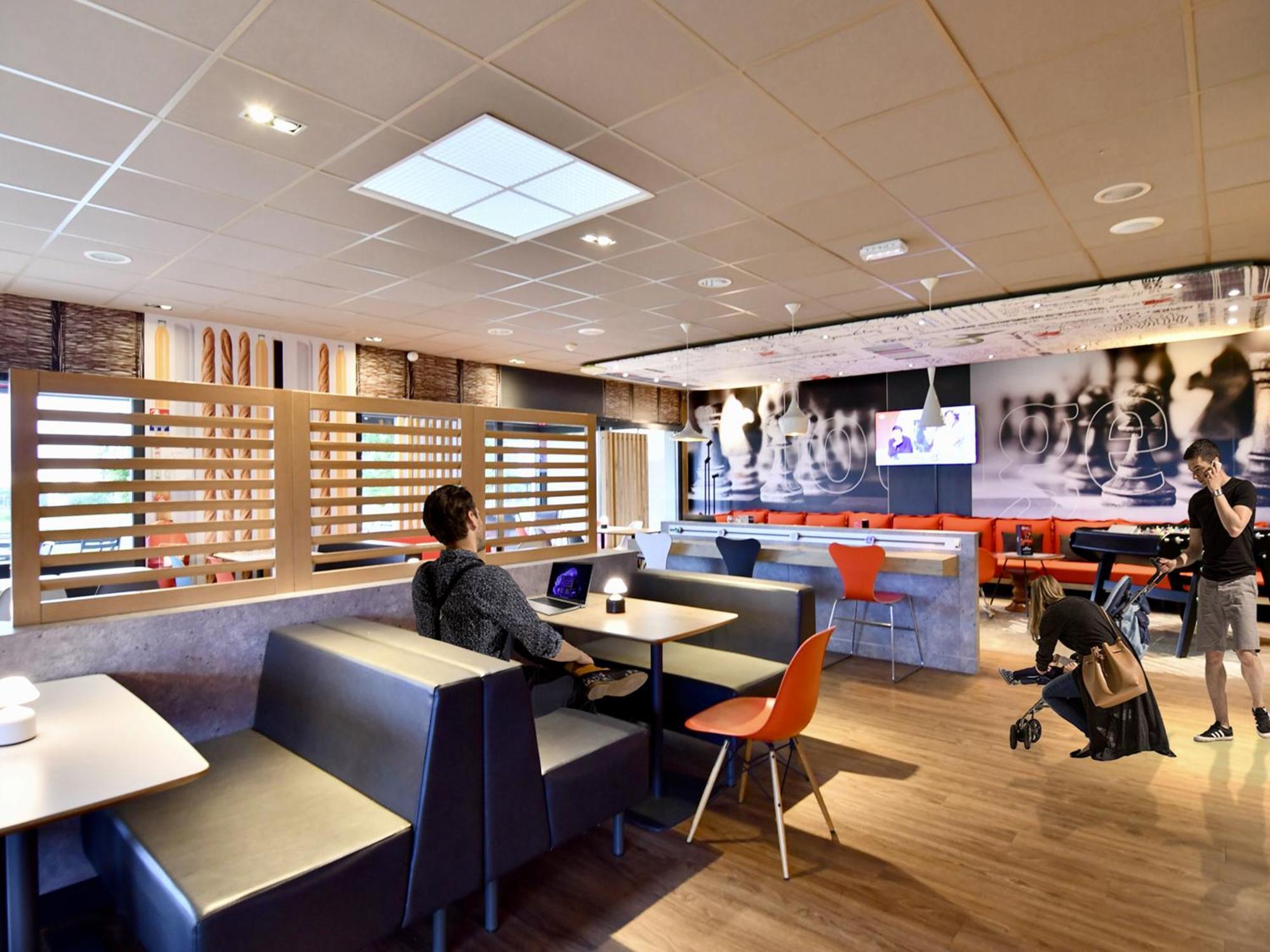 Hotel Ibis Les Herbiers